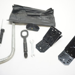 2013-2017 AUDI Q5 Tool Kit Lug Wrench Wheel Chock 7L0860321A