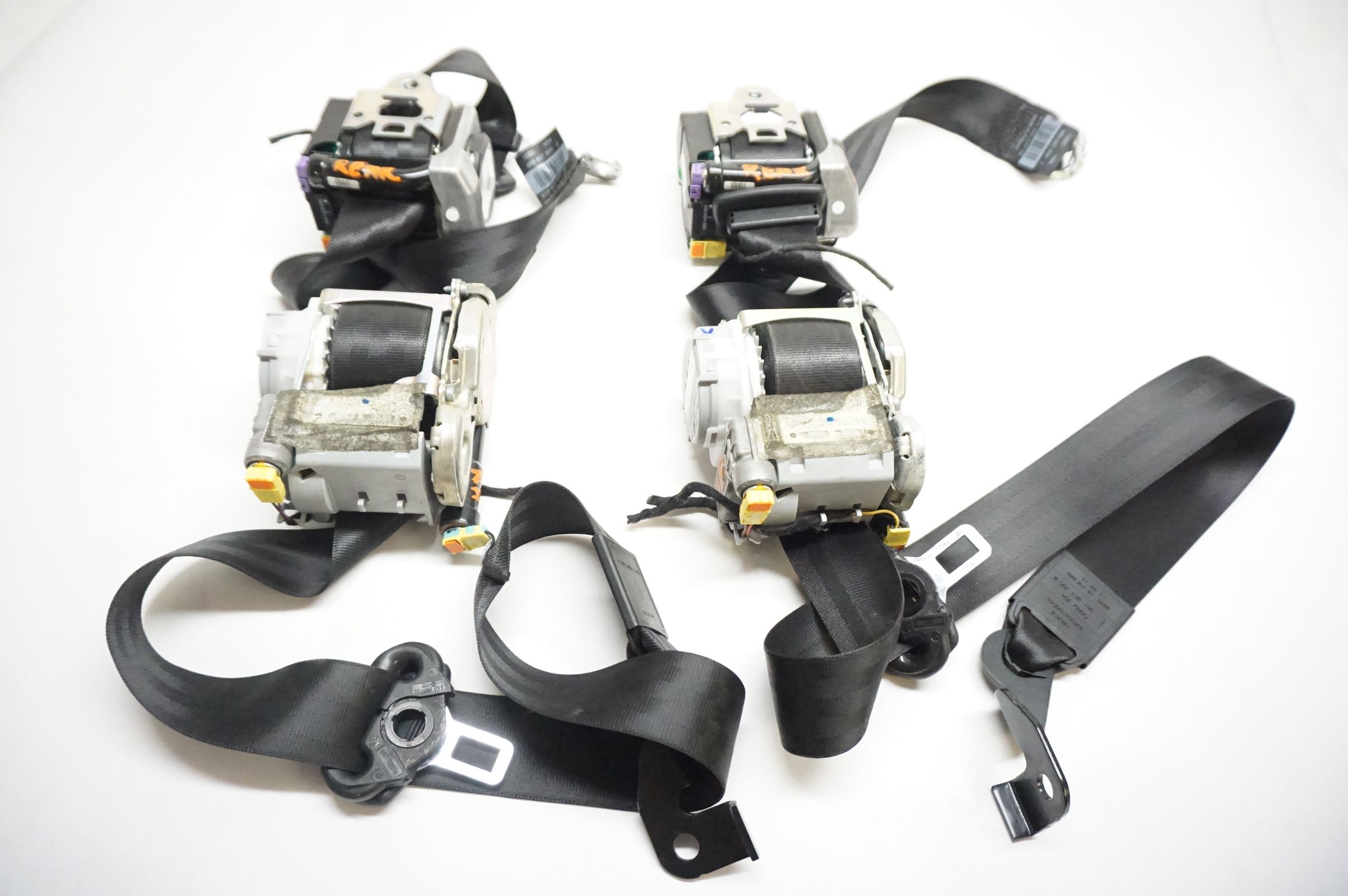 2013-2017 AUDI SQ5 Seat Belt Set 8R1857705N 8R1857706M 8R0857805J