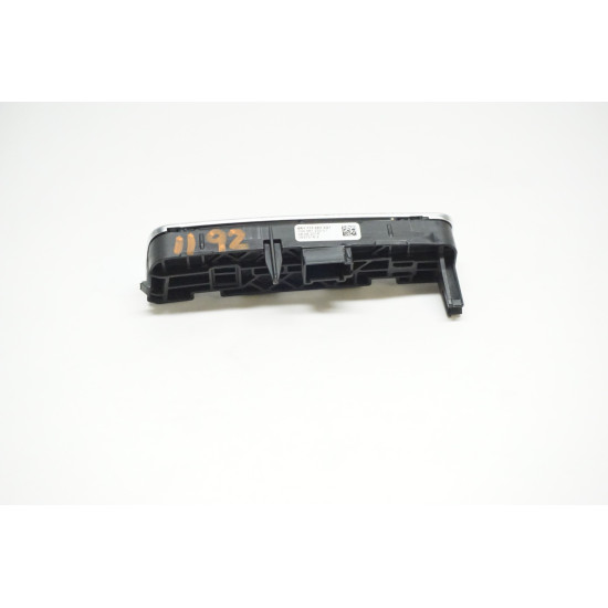  2013-2017 AUDI Q5 - Transmission Gear Display 8R1-713-463