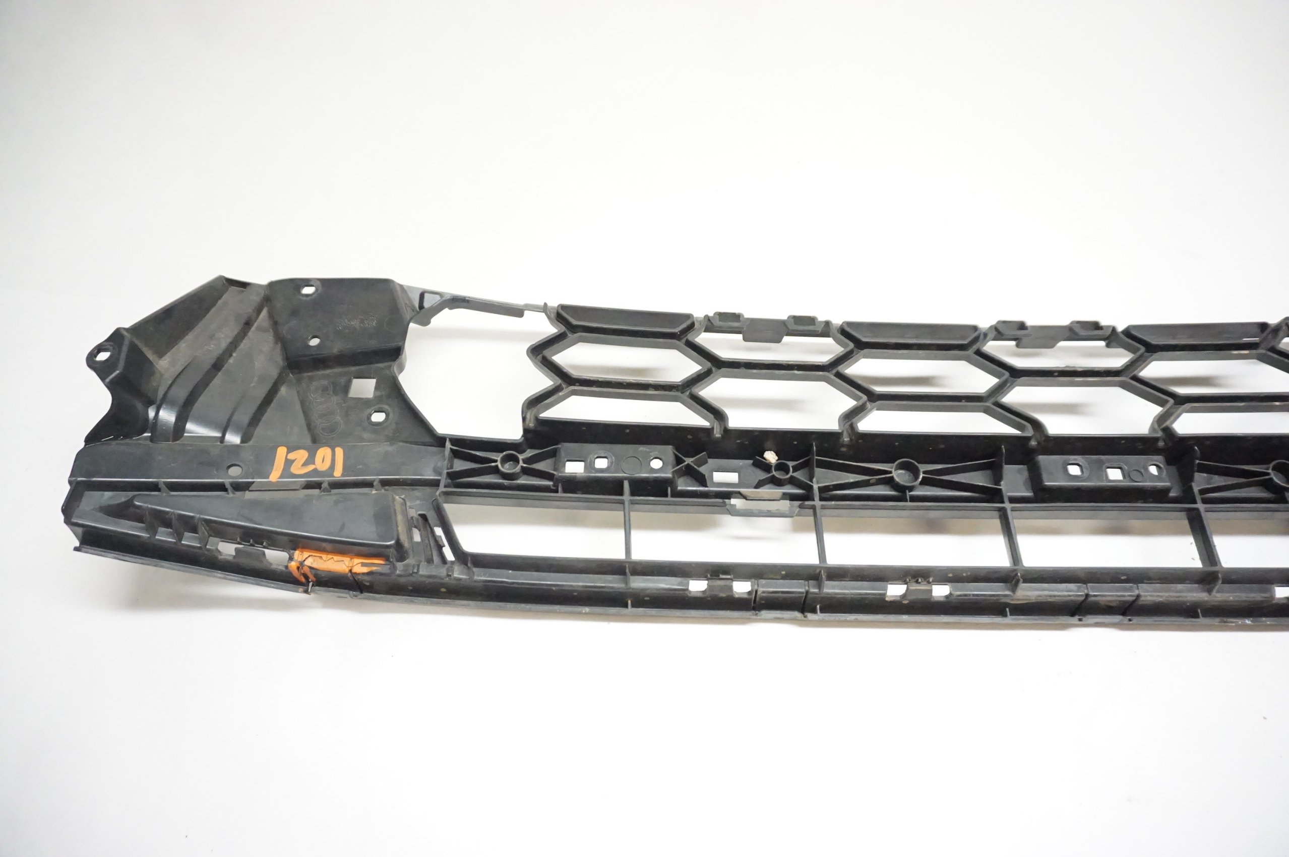 2021-2024 Audi A4 S Line Front Bumper Lower Grille 8W0807683F CRACKED