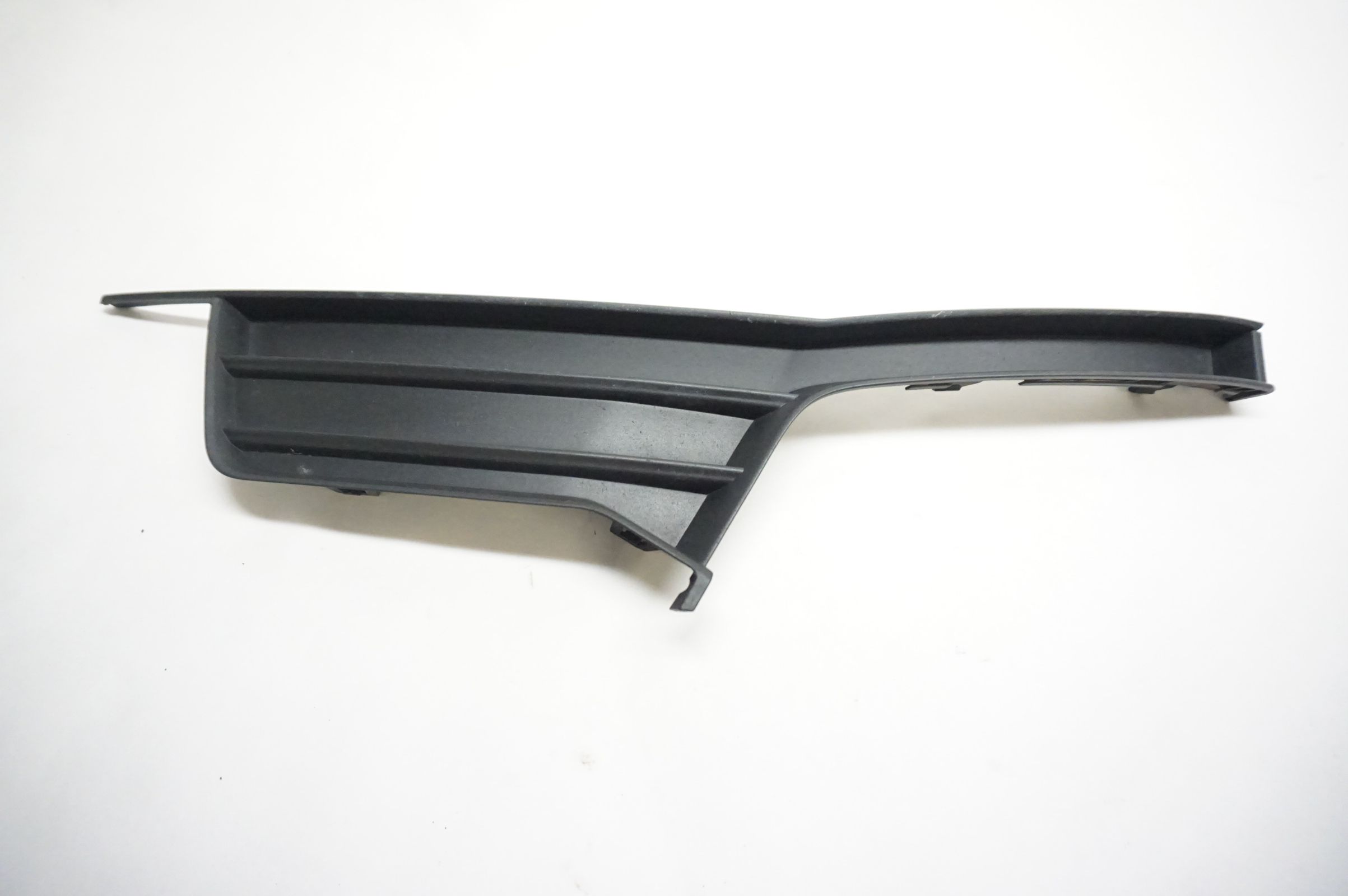 2017 Audi A3 E Tron Bumper Grille LEFT 8V4807681C