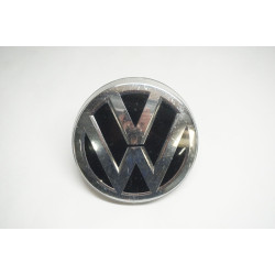 2017-2019 Volkswagen Golf Alltrack Bumper Grille Emblem 3G0853601A 2017-2019 Volkswagen Golf Alltrack Bumper Grille Emblem 3G0853601A
