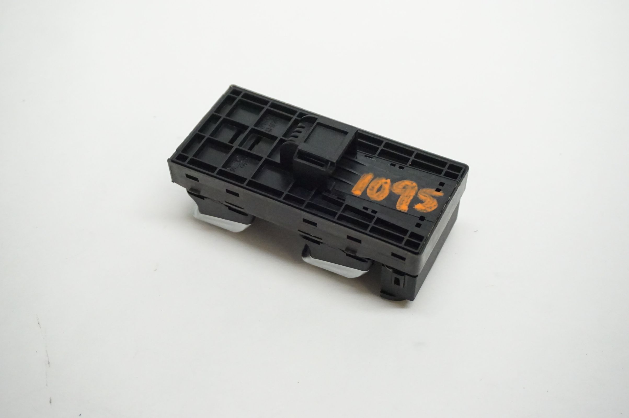 2013-2016 Audi Allroad Master Window Control Switch 8K0959851F