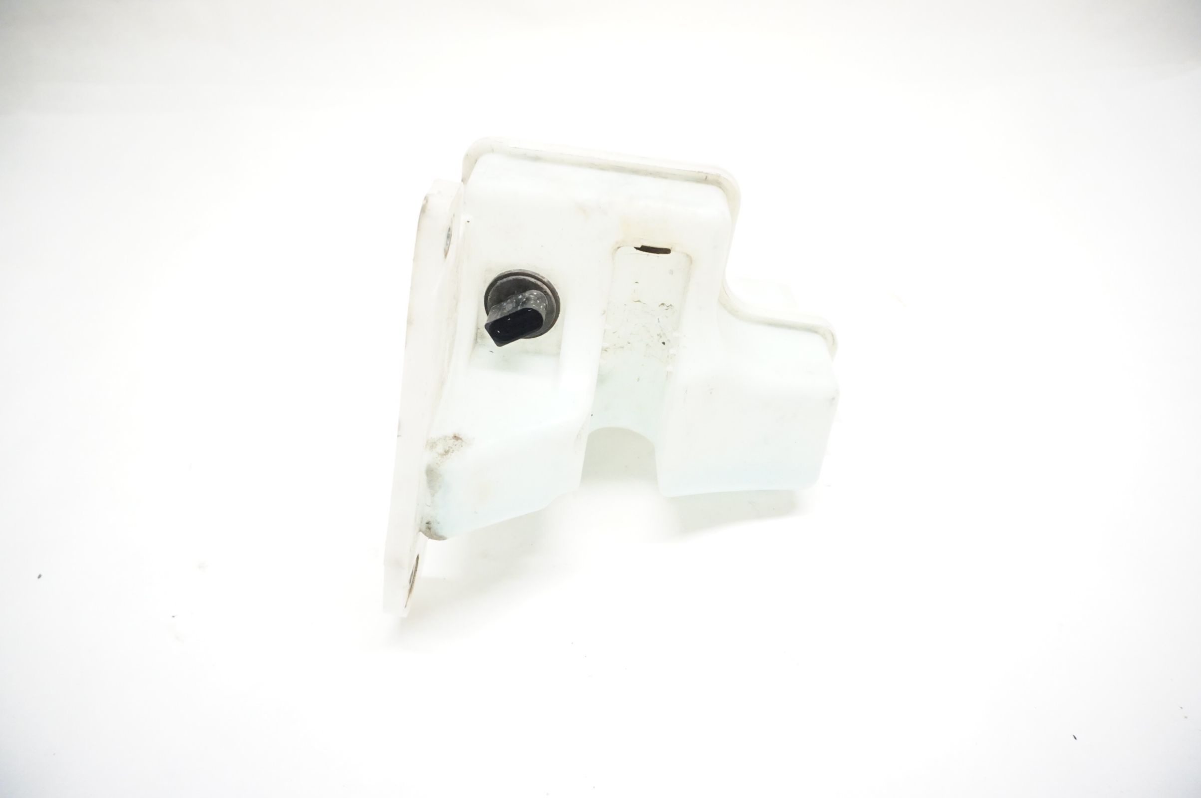 2017-2019 Volkswagen Altrack Windshield Washer Reservoir 5GM955453A