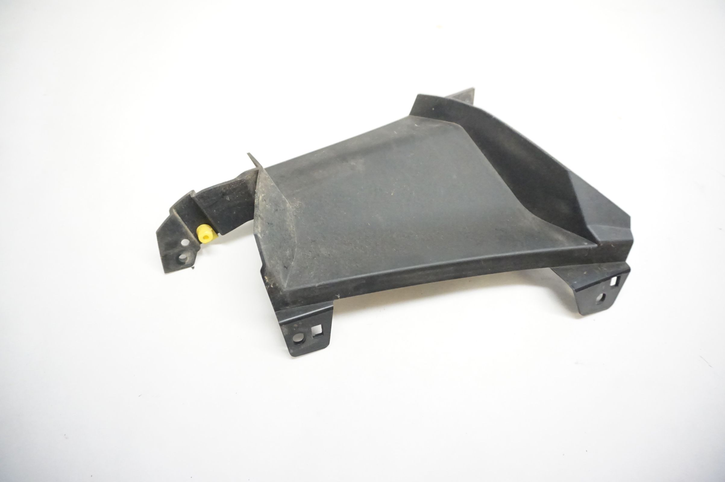 2023 Audi A4 Air Guide / Duct (Right)  8W0121764M