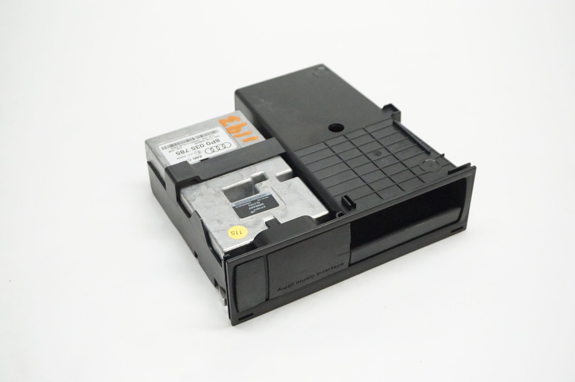 2010-2014 Audi TTS Audi Music Interface AMI Module 8P0035785