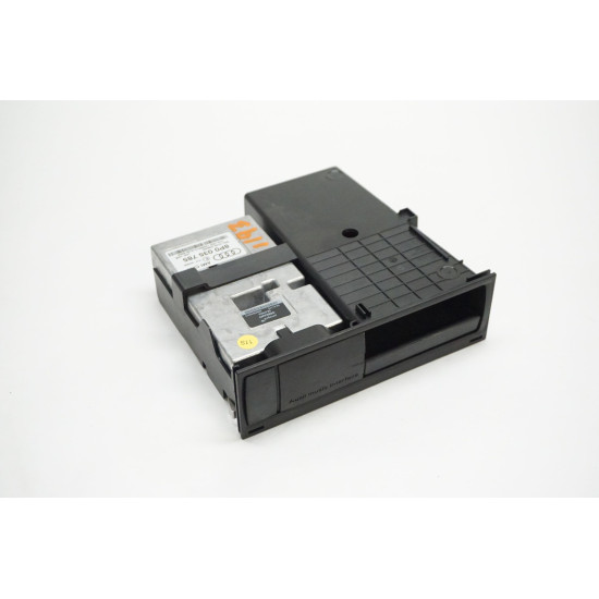 2010-2014 Audi TTS Audi Music Interface AMI Module 8P0035785