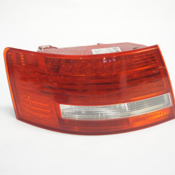 2005-2008 Audi A6 S6 Driver Side Brake Light Tail Lamp 4F5945095E